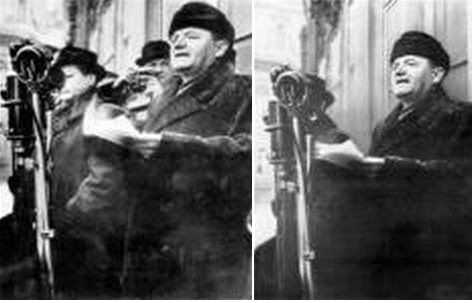 Clementis vlevo od Gottwalda v klobouku, částečně zakryt mikrofonem. Po zásahu komunistické cenzury na druhé, té ideologicky správné, fotografii zbyla z Clementise už jen půlka klobouku.